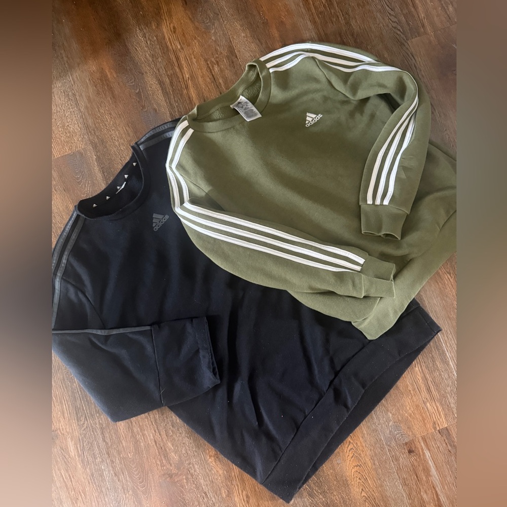adidas bundle Olive Green& Black Sweatshirt smalls